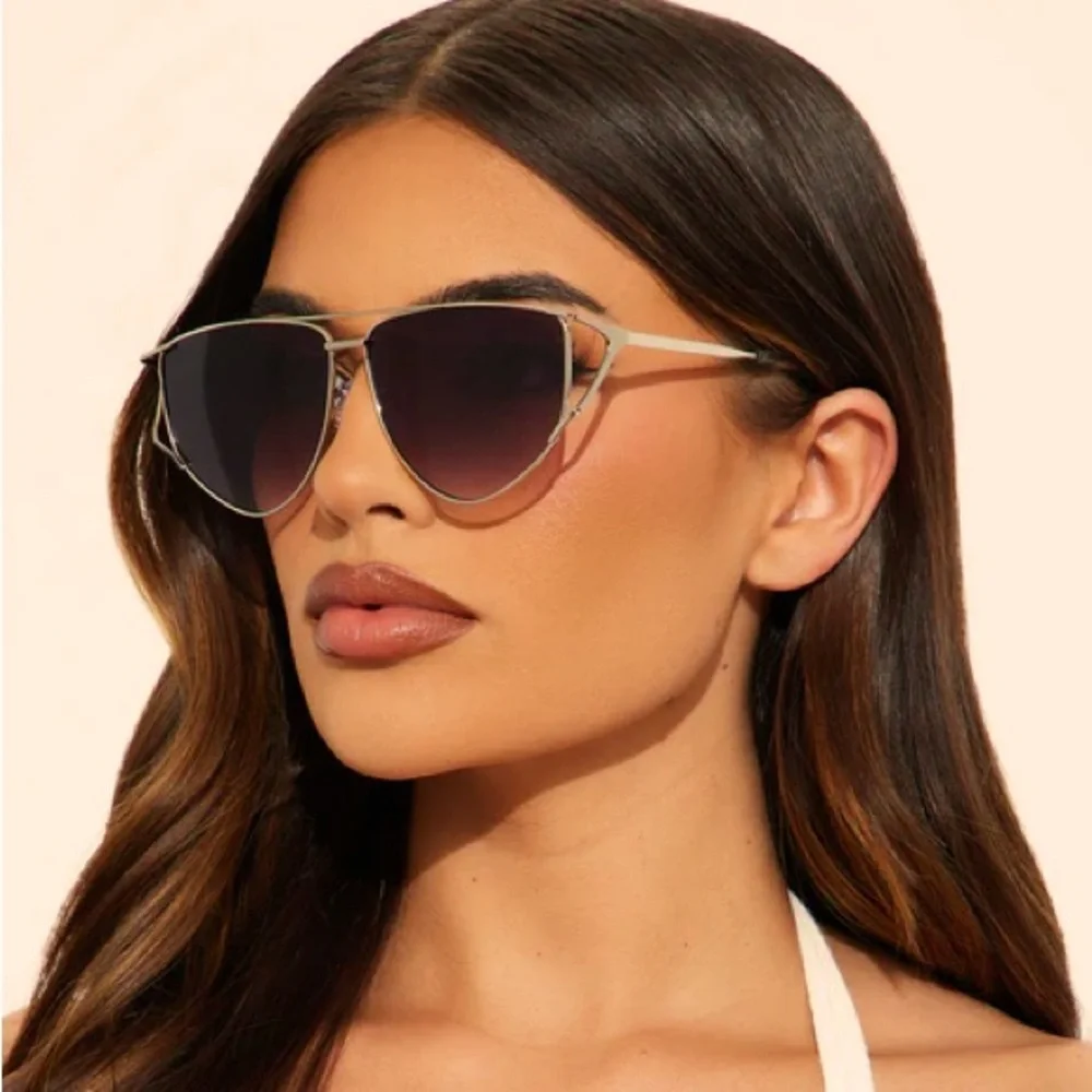 Always On The Lookout Aviator Sunglasses NEW 🏷️